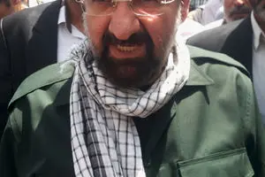 عکس خبری:: حضور محسن رضایی در راهپیمایی روز قدس با لباس نظامی