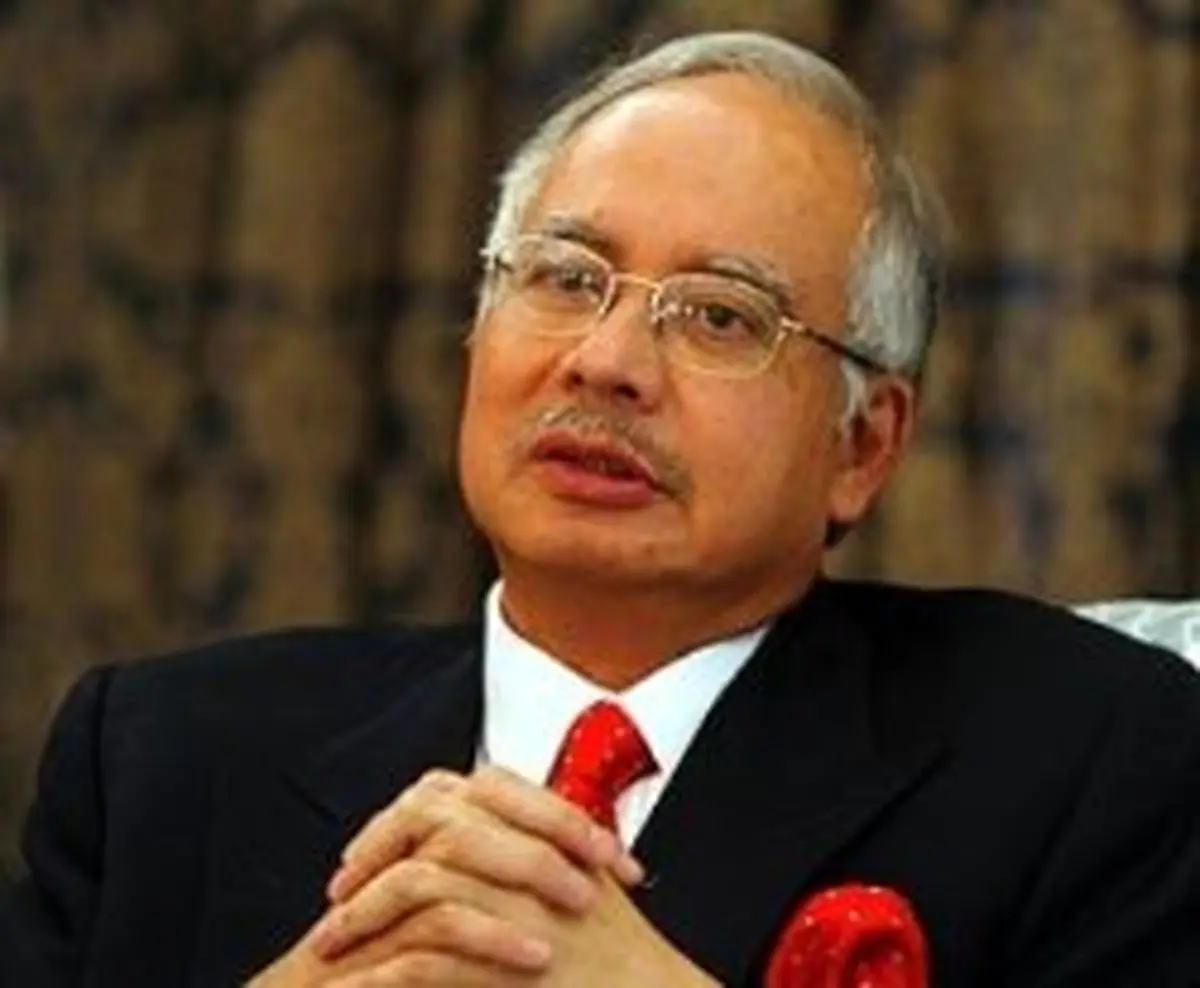 نخست‌وزیر مالزی برای گفتگو درباره هواپیمای مالزیایی به هلند می‌رود