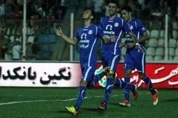 مهاجم استقلال خوزستان: شرایط بد زمین کار ما را سخت‌تر کرده است