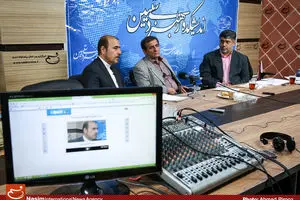 گزارش تصویری:: میزگرد 