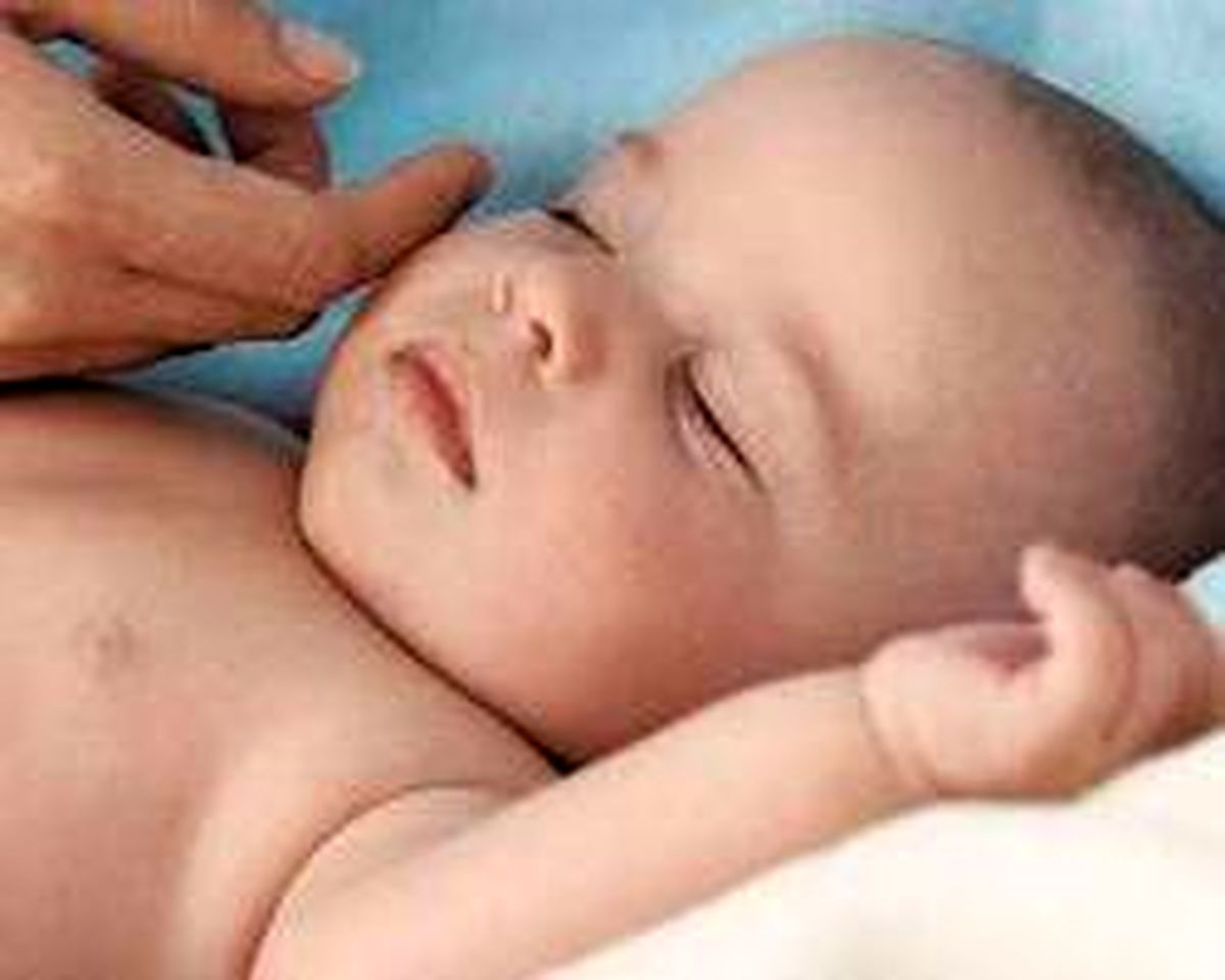 یک فوق تخصص نوزادان: شیر مادر در بالا بردن ضریب هوشی کودکان موثر است