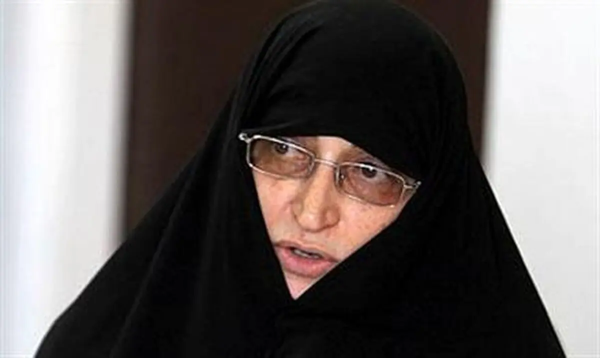 افتخاری: در رابطه با مانتوهای جلوباز به کارگروه مد و لباس تذکر داده‌ایم