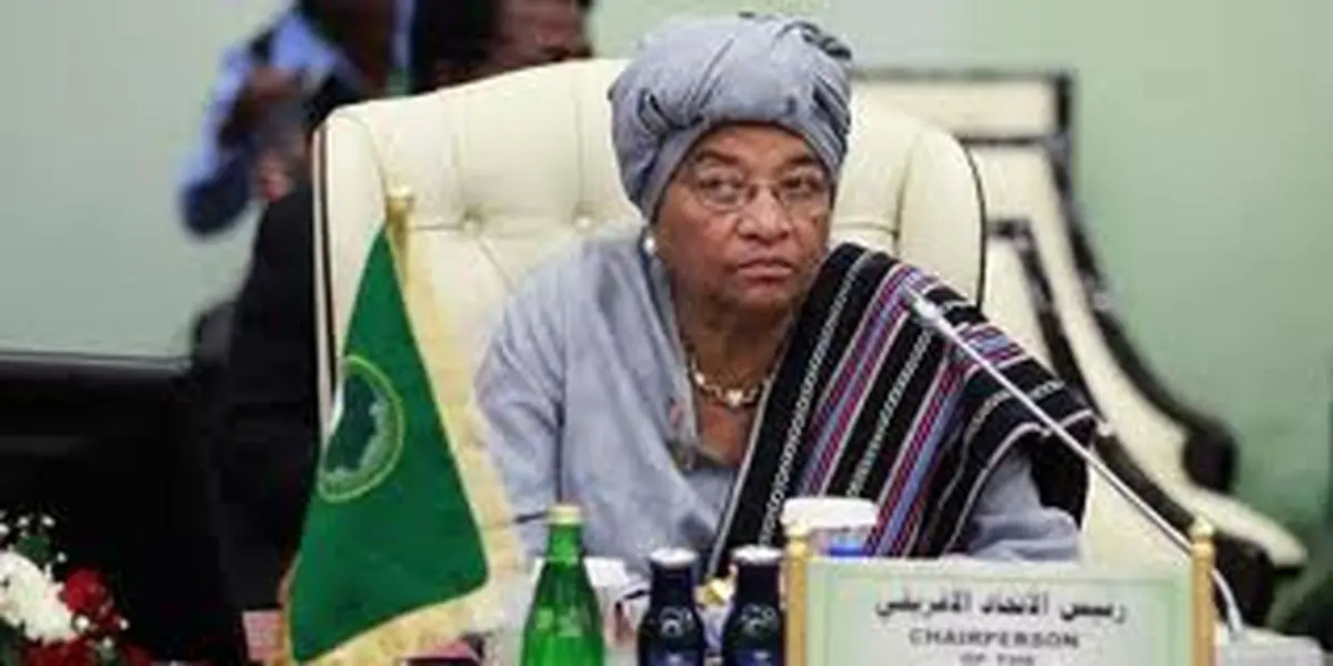 رئیس‌جمهور لیبریا به دلیل بیماری "ابولا" سفر خارجی مقامات دولتی را ممنوع کرد