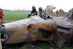 یک فروند بالگرد در بندر 