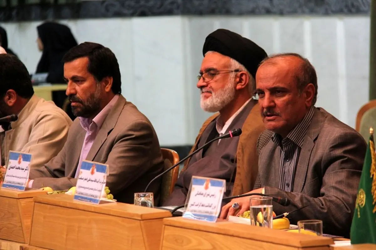 استاندار فارس: متأسفانه فرهنگ اهل بیت در استان حاکم نیست