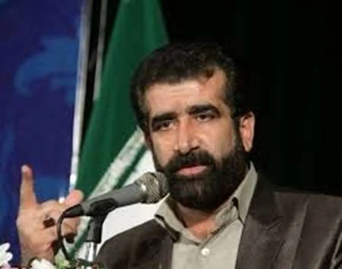 "۳۷۰ اثر به دبیرخانه جشنواره ملی هنرهای تجسمی رضوی در شیراز ارسال شد"