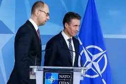 دبیرکل ناتو برای گفتگو با مقامات اوکراینی وارد 