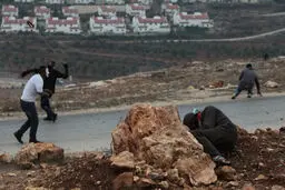 یک مرد فلسطینی دیگر در کرانه باختری به شهادت رسید