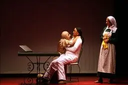 شبکه چهار به پاسخ مرکز هنرهای نمایشی درباره نمایش 