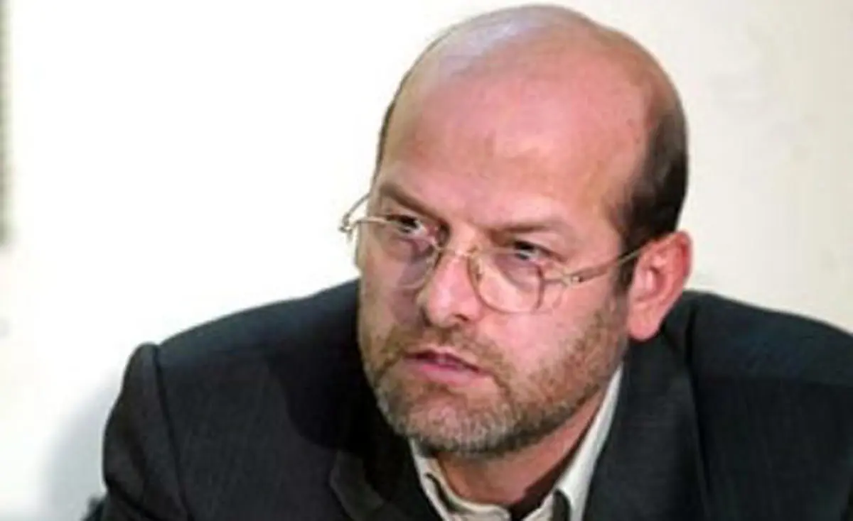 مدیرکل سابق بورس: برخوردهای غیراخلاقی کمکی به رهایی وزیر علوم از استیضاح نخواهد کرد