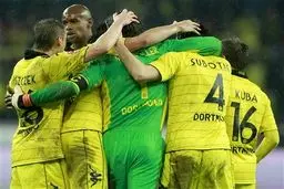 رقابت‌های جام حذفی فوتبال آلمان با پیروزی تیم‌های دورتموند، مونشن‌گلادباخ و هانوفر پیگیری شد