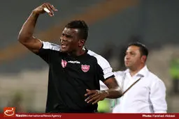 دروازه‌بان پرسپولیس: برای قهرمانی نیاز به حمایت باشگاه و اسپانسر تیم داریم