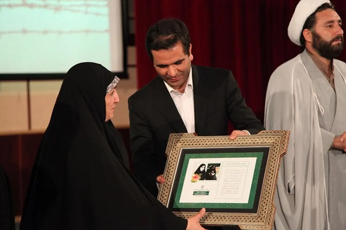 بزرگداشت "معصومه آباد" بانوی آزاده شورای شهر تهران برگزار شد