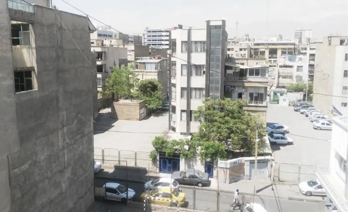 طلسم 26 ساله‌ی محلۀ انقلاب