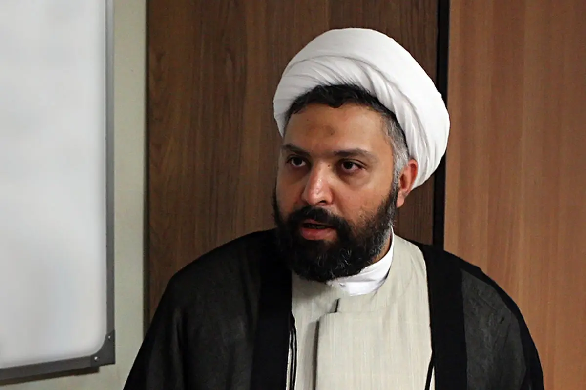 حجت‌الاسلام غلامی: سیاست زدگی در عرصه فرهنگی عامل ایجاد تناقضات فرهنگی موجود در کشور است