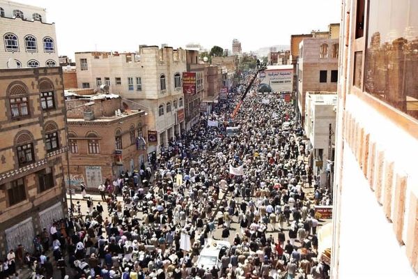 ده‌ها هزار یمنی، بار دیگر تظاهرات ضد دولتی در شهر صعده برگزار کردند