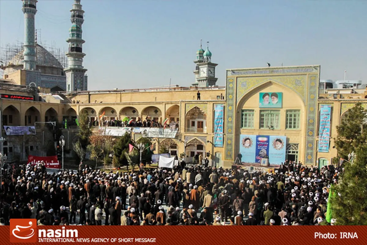 مراسم گرامیداشت شهدای فیضیه در سال ۴۲ برگزار شد