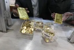 قیمت سکه تمام در بازار هزار تومان کاهش یافت