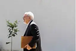 ظریف تهران را به مقصد بغداد ترک کرد