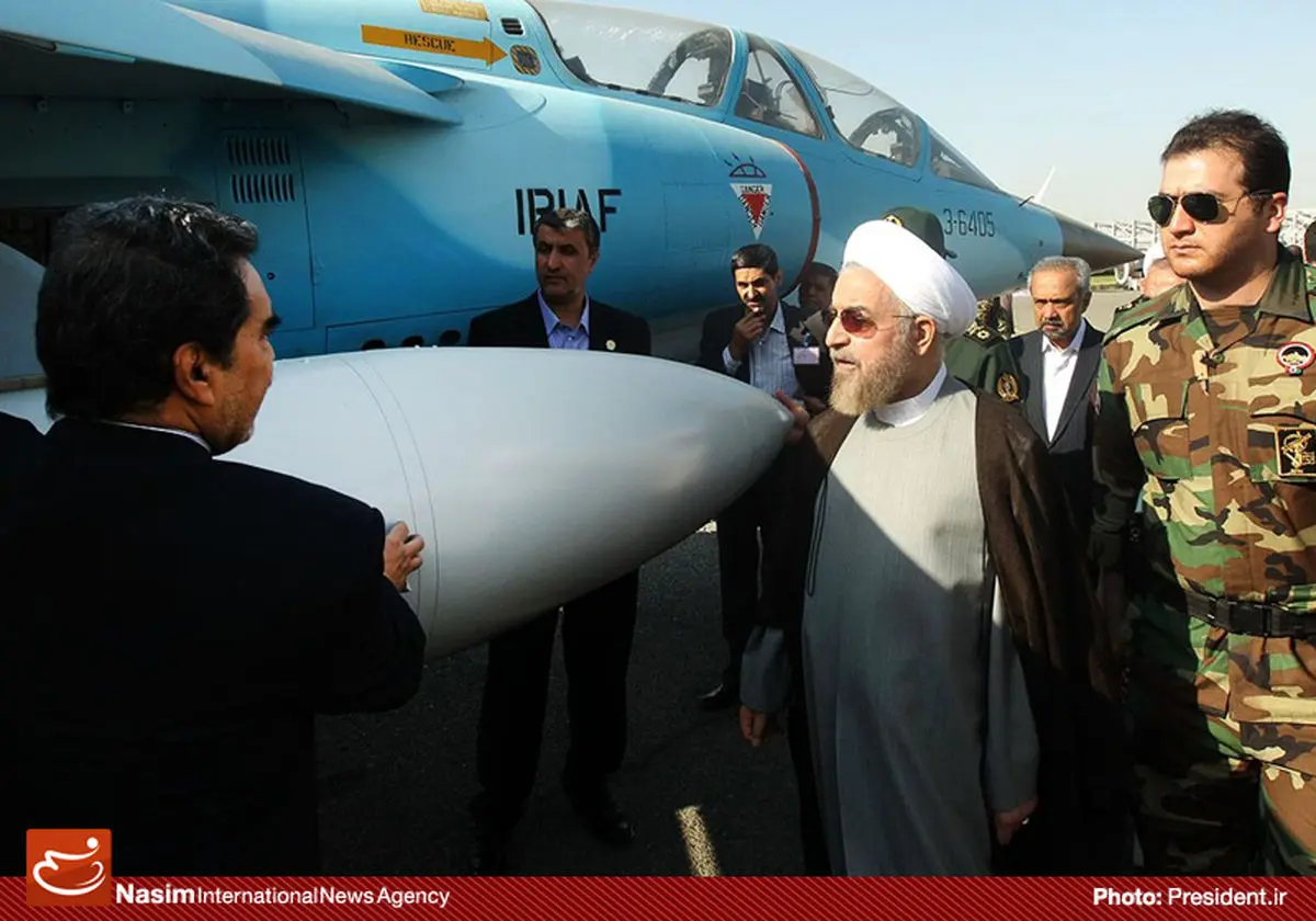 گزارش تصویری:: بازدید رئیس‌‌جمهور از نمایشگاه دستاوردهای وزارت دفاع