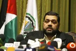 عضو ارشد حماس: تلاش‌های دیپلماتیک برای آتش‌بس تشدید شده است