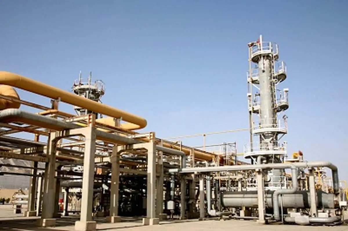 " افراد نا آگاه، طراح بحث تعطیلی پژوهشگاه صنعت نفت هستند"