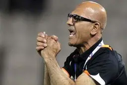 خبرنگاران مشهدی نسبت به رفتار غیرحرفه‌ای مرزبان اعتراض کردند