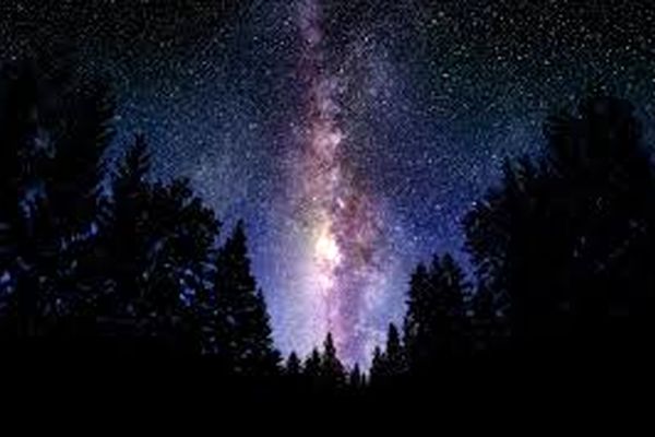 عضو پیوسته انجمن نجوم ایران: از نظر قرآن وجود موجودات زنده در کرات آسمانی قطعی است