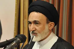 قاضی عسگر: حجاج ایرانی در سفر حج آبروی شیعه باشند