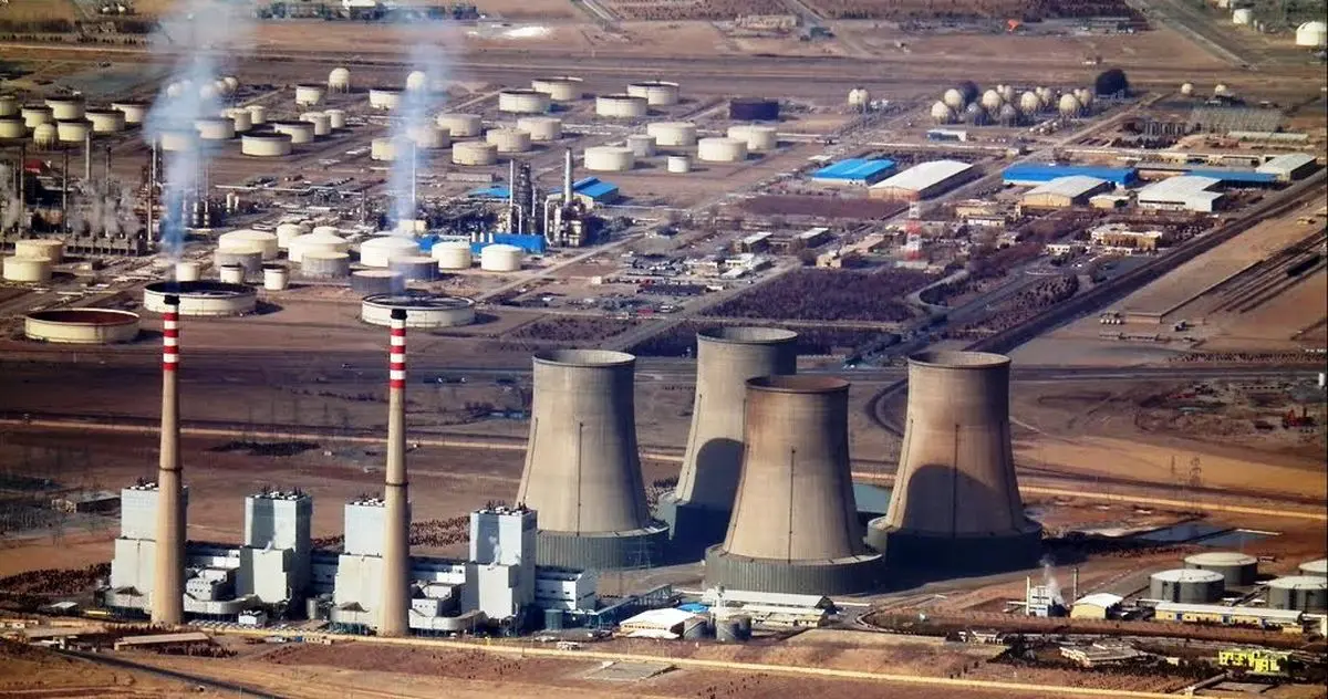 سالانه ۴۰۰ میلیون بشکه نفت‌خام در نیروگاه‌ها مصرف می‌شود