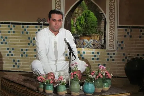 وحید تاج به "دستان" شبکه آموزش می‌آید