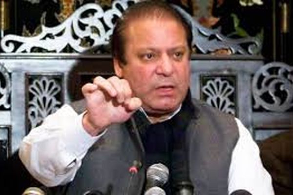 نخست‌وزیر پاکستان: هیچ کسی اجازه ندارد نظام سیاسی را از رده خارج کند