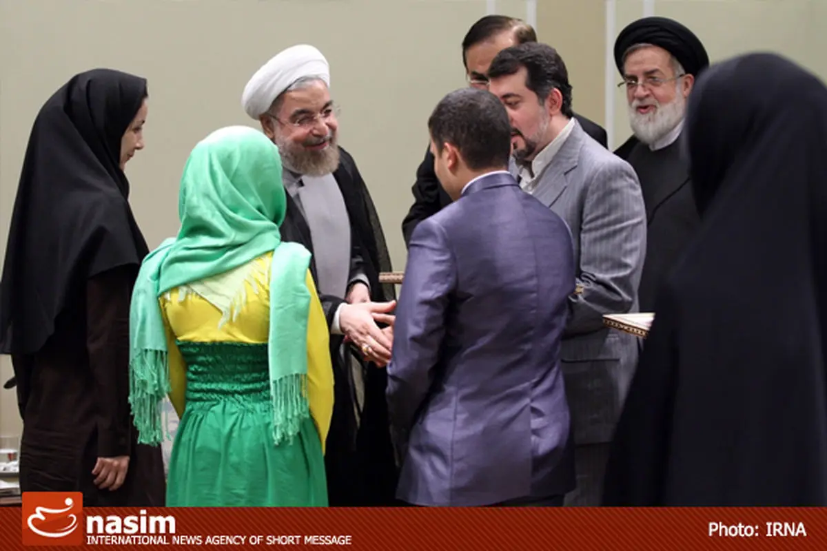 رئیس‌جمهور: دلسوزترین منتقدان خانواده‌های ایثارگران و شهدا هستند