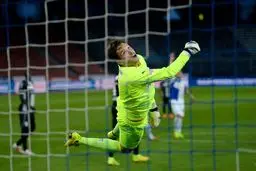 گراس‌هاپرز با حضور دانیال داوری برابر بروژ بلژیک شکست خورد و به مرحله گروهی لیگ اروپا نرسید