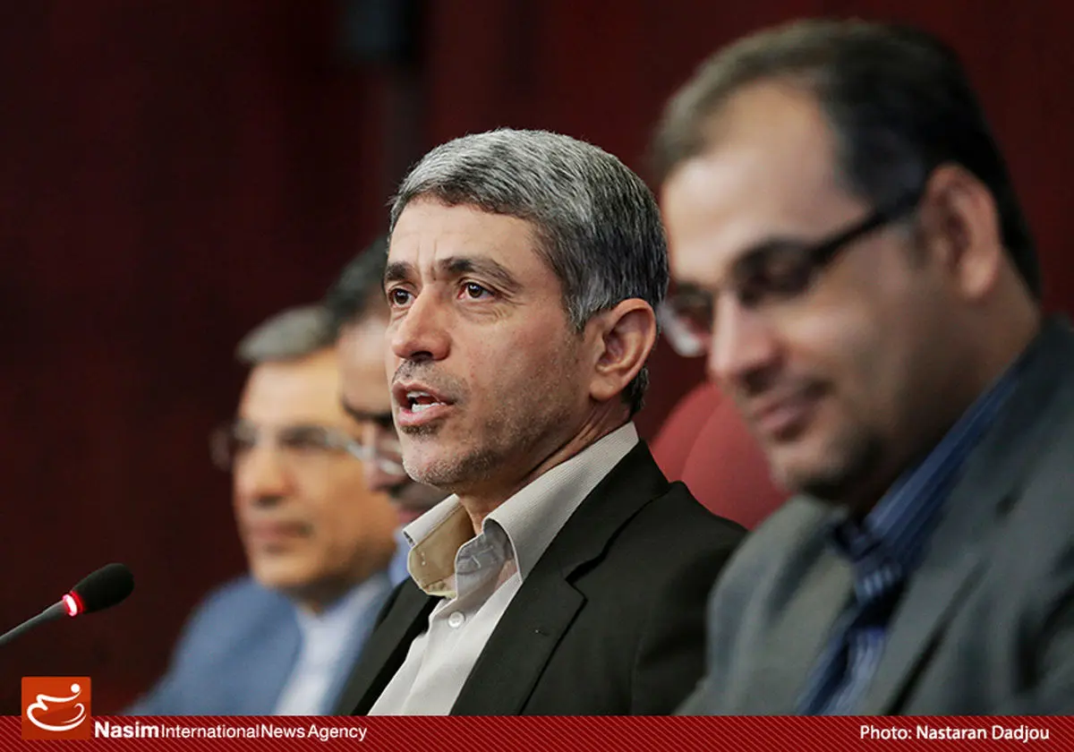 طیب‌نیا: رقم دقیق بدهی دولت به بخش‌های مختلف هنوز مشخص نیست