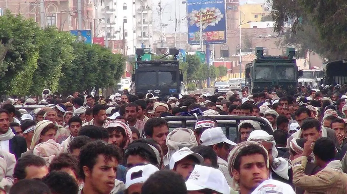 ده‌ها هزار یمنی در ادامه اعتراضات ضد دولتی خود تظاهرات کردند