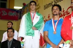 مهدی خدابخشی در مسابقات تکواندوی گرندپریکس قزاقستان به مدال طلا رسید