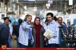 گزارش تصویری:: پشت صحنه سریال 'گاهی به پشت سر نگاه کن'