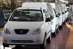 قائم‌مقام مدیرعامل سایپا از تولید روزانه ۱۲۰۰ دستگاه انواع خودروی تیبا تا پایان سال خبر داد