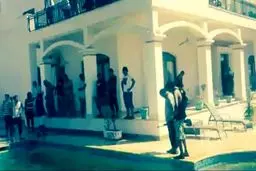 دولت لیبی: کنترل اکثر ساختمان‎‌های دولتی در طرابلس از دست ما خارج شده است