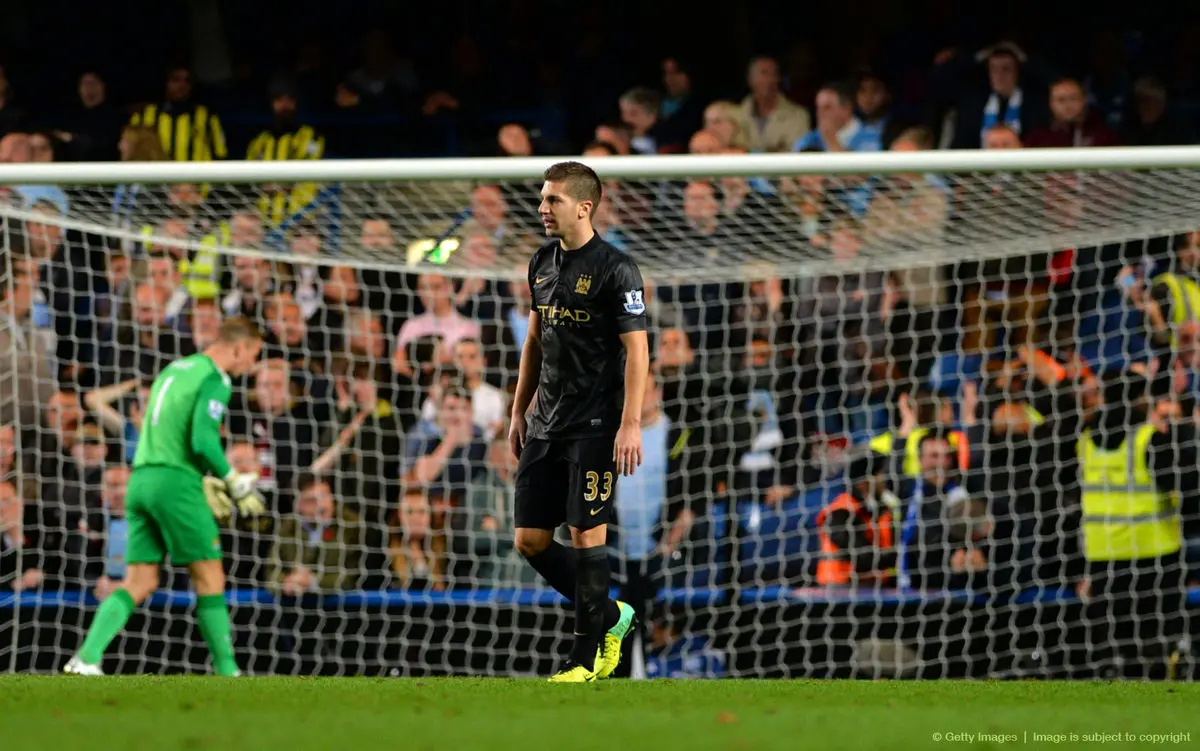 روز پایانی نقل و انتقالات اروپا- آرسنال مدافع منچسترسیتی را می‌خواهد