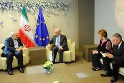 ظریف پس از دیدار با رئیس شورای اروپا: درباره مذاکرات اتمی گفتگو کردیم