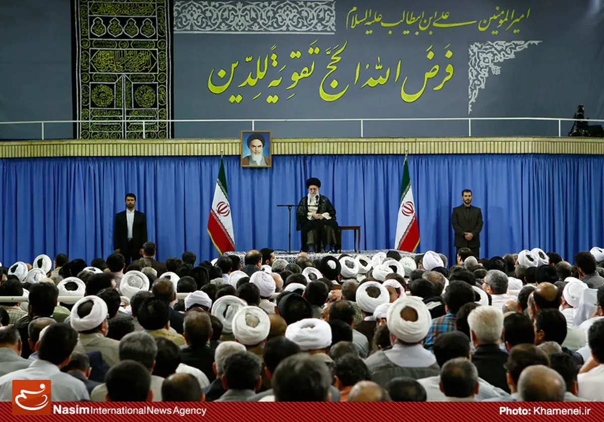 گزارش تصویری:: دیدار مسئولان و دست‌اندرکاران حج با رهبر معظم انقلاب