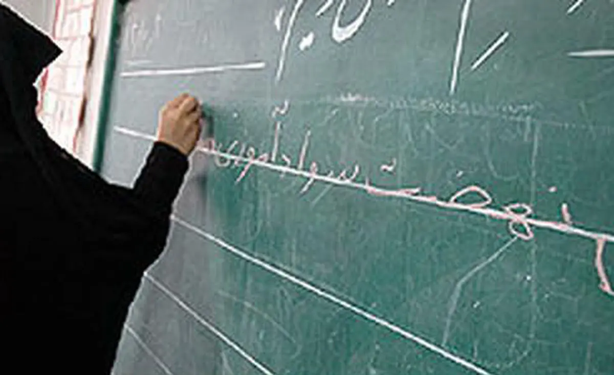 معاون آموزش و پرورش کرمانشاه: تمام آموزشیاران نهضت سوادآموزی جذب می‌شوند