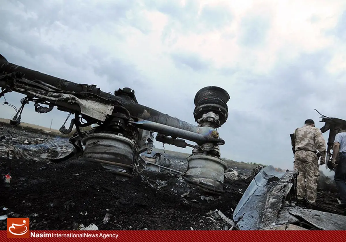 نتیجه اولیه تحقیق درباره سقوط هواپیمای مالزیایی در اوکراین منتشر شد