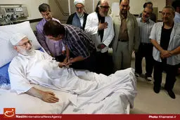 ابوالقاسم طالبی: حضرت آقا مثل خورشید می‌درخشید و حالشان خوب است