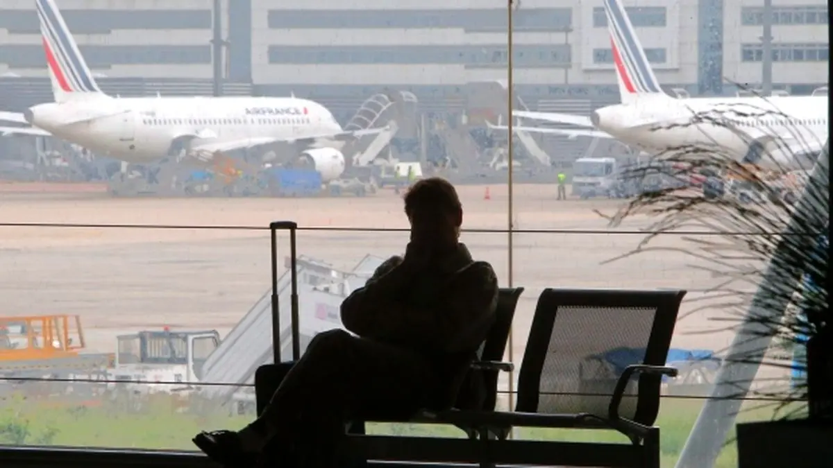 شرکت هواپیمایی فرانسه نیمی از پروازهای خود را به دلیل اعتصاب خلبانان لغو می‌کند