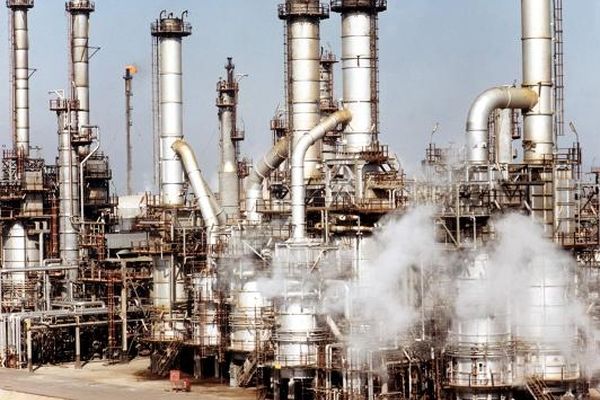 رئیس امور مهندسی پالایشگاه اصفهان: پالایشگاه اصفهان بنزین یورو ۴ و ۵ تولید می‌کند