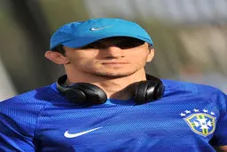 حمید سوریان به یک‌چهارم‌نهایی مسابقات قهرمانی جهان راه یافت