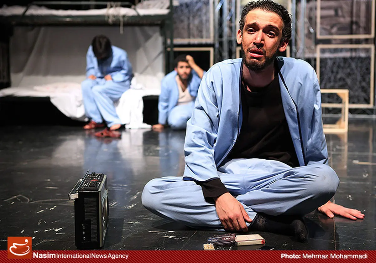 گزارش تصویری:: نمایش 'شن'